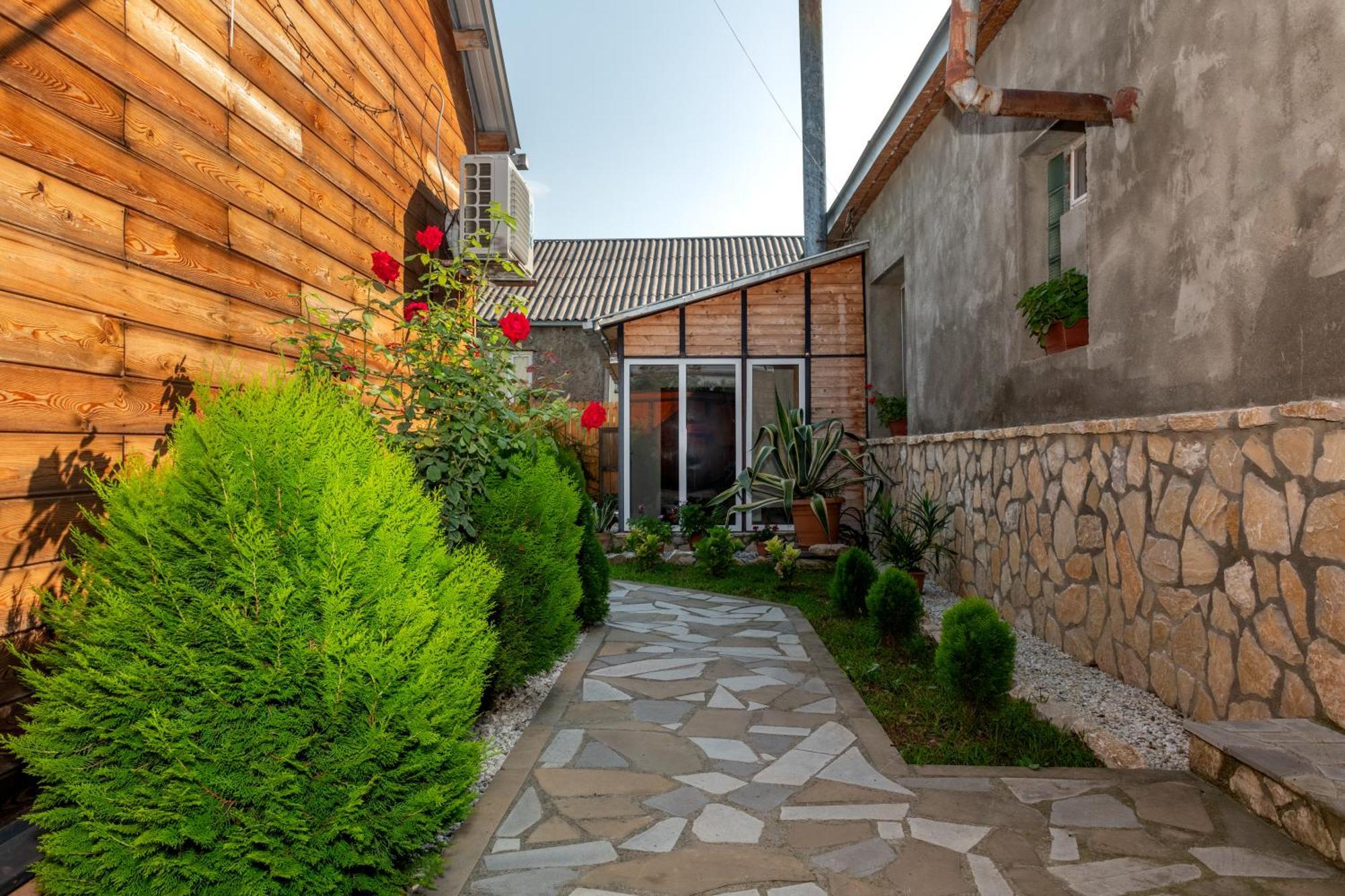 Alvani Inn K'vemo Alvani Exterior foto